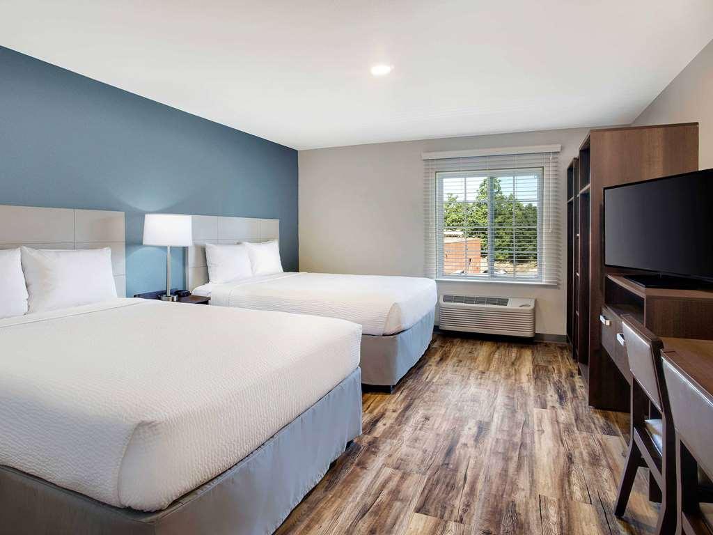 Woodspring Suites Houston Northwest Room photo