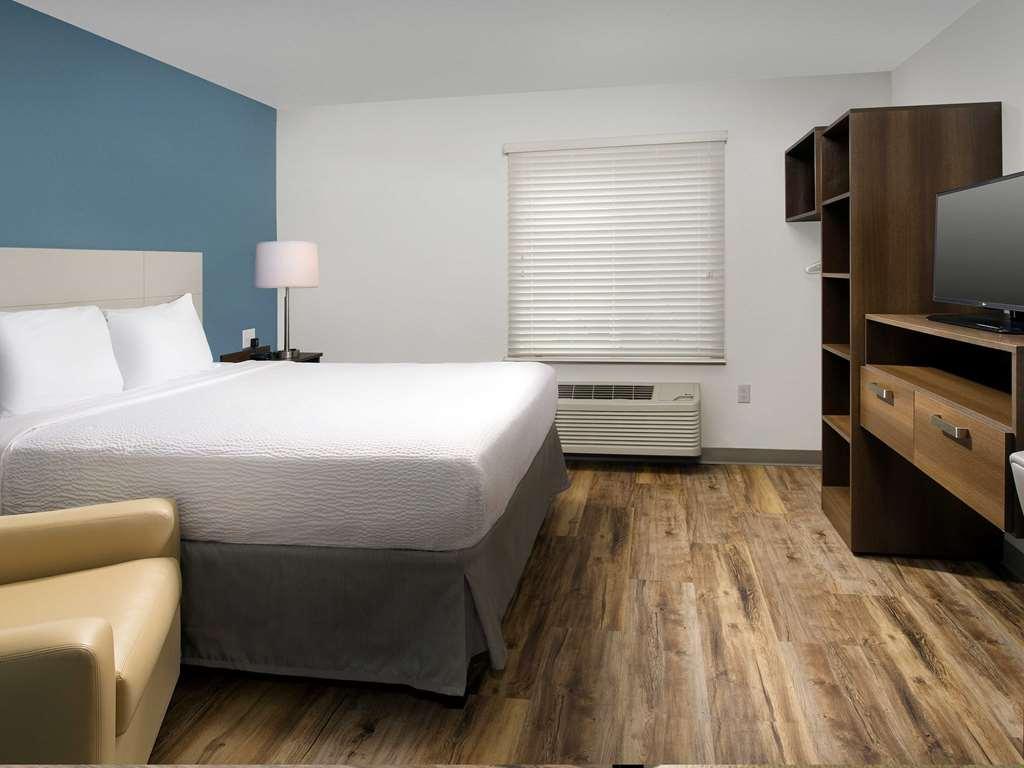 Woodspring Suites Houston Northwest Room photo